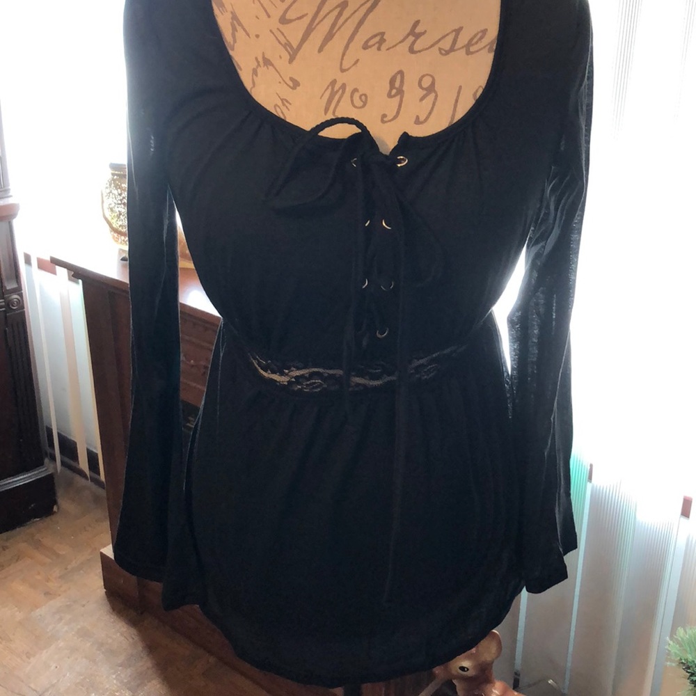 Bell sleeve top